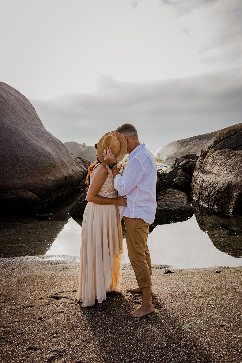 Beach kiss portrait
